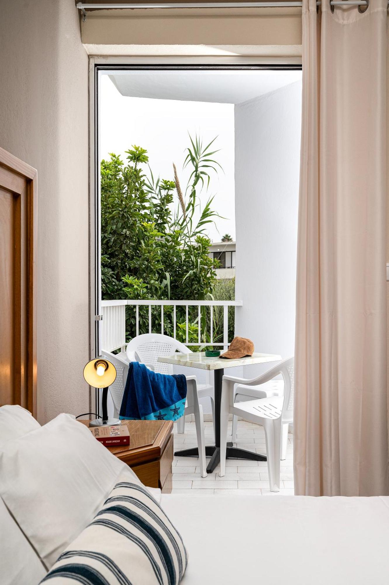 Manias Apartments Kos Town Ngoại thất bức ảnh